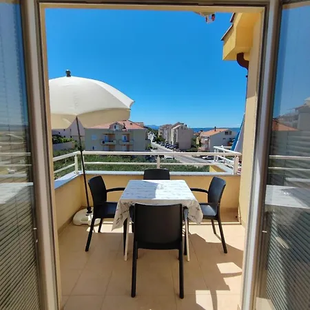 Apartment Divasimona