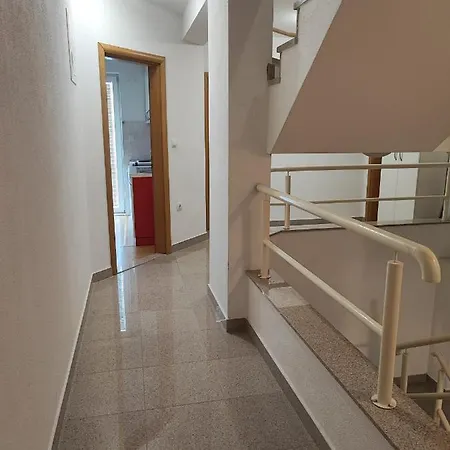 Apartment Divasimona *